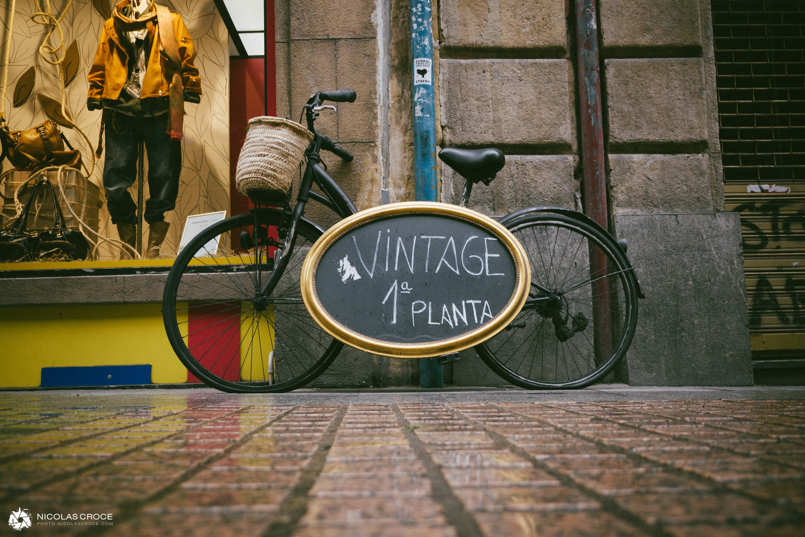 (ISO 200 - 17mm - f/2.8 - 1/80s)