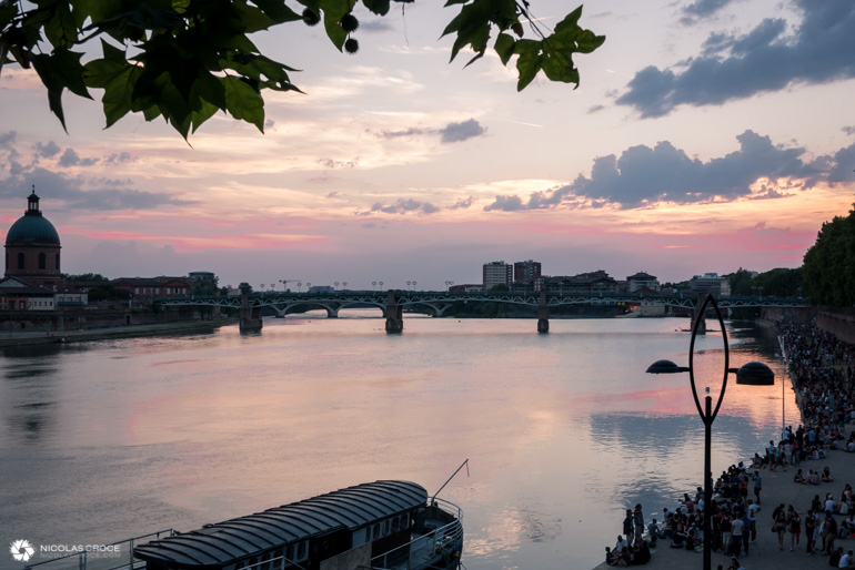 Toulouse - Fête de la musique - Coucher de soleil sur la Garonne