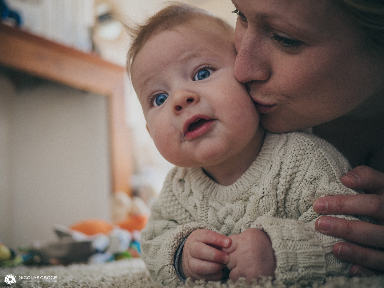 img-alternative-text