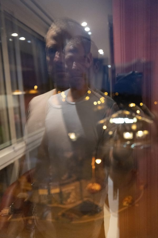 La connaissance de soi est nécessaire à l’artiste et à tout être humain qui souhaite vivre épanoui et heureux